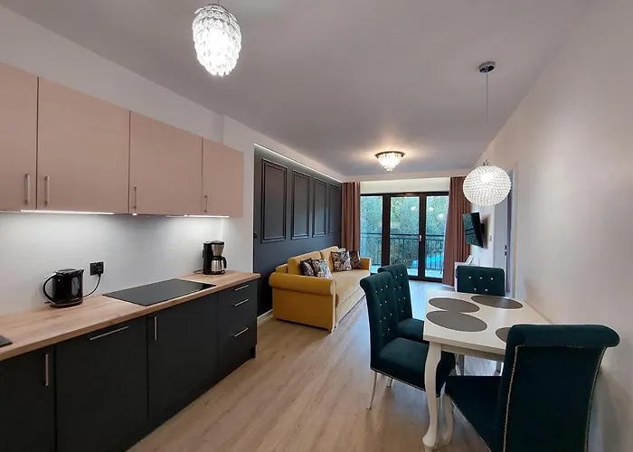 Przy Stoku In The Jungle Karpatia Appartamento *